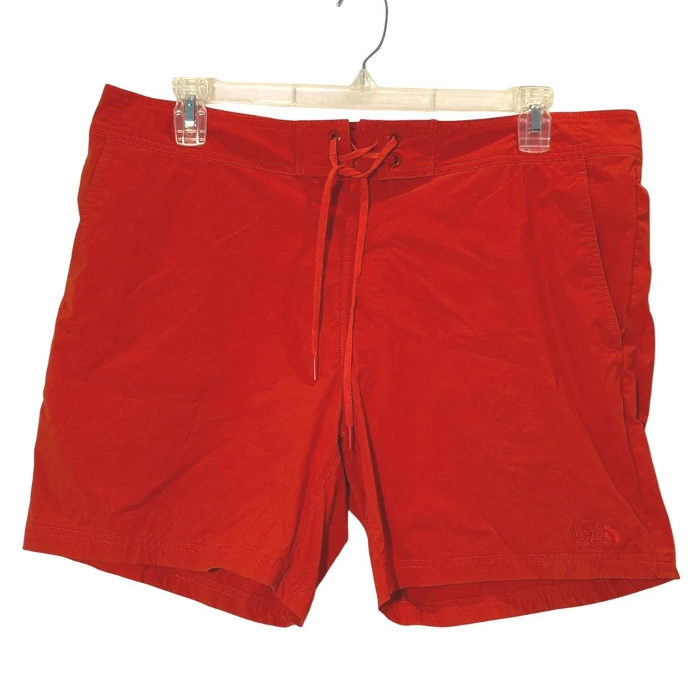The North Face Mens Red Microfiber Board Shorts Swim‎ Trunks Size 38 Flat Front